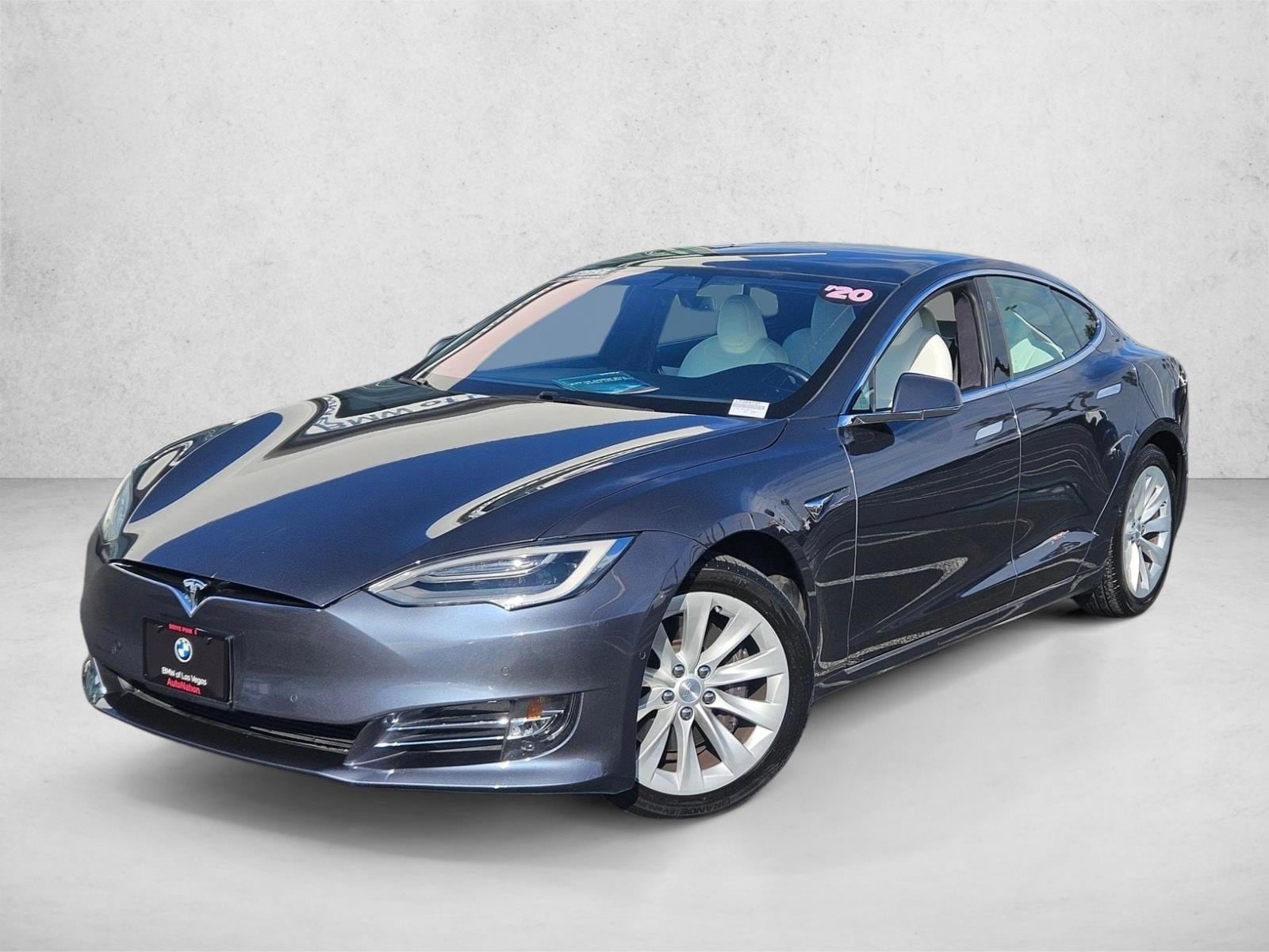 2020 Tesla Model S Long Range's photo