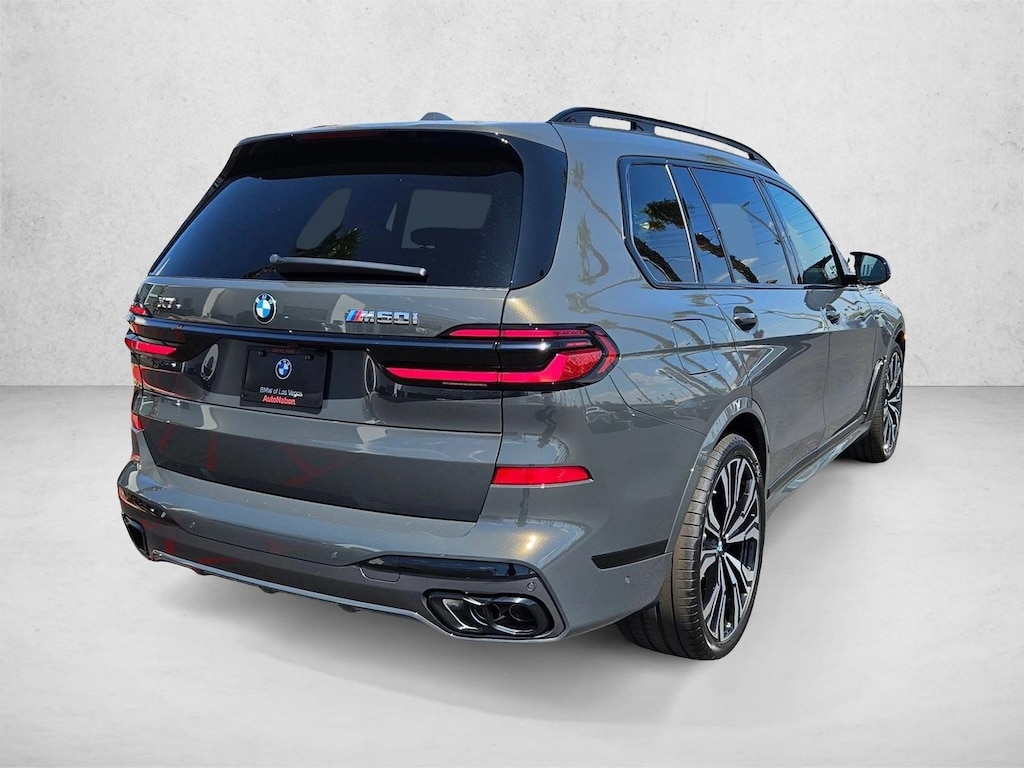 New 2027 BMW X7 M60i SUV