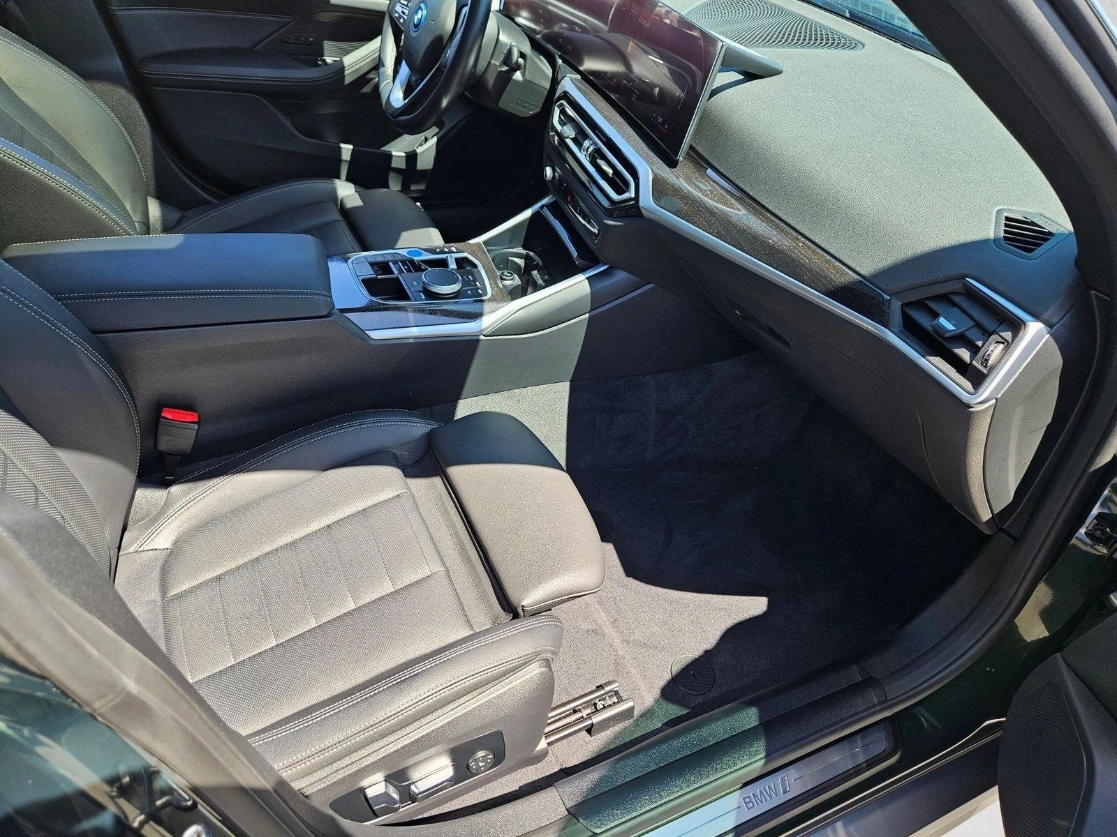 2023 BMW i4 35 - Photo 21