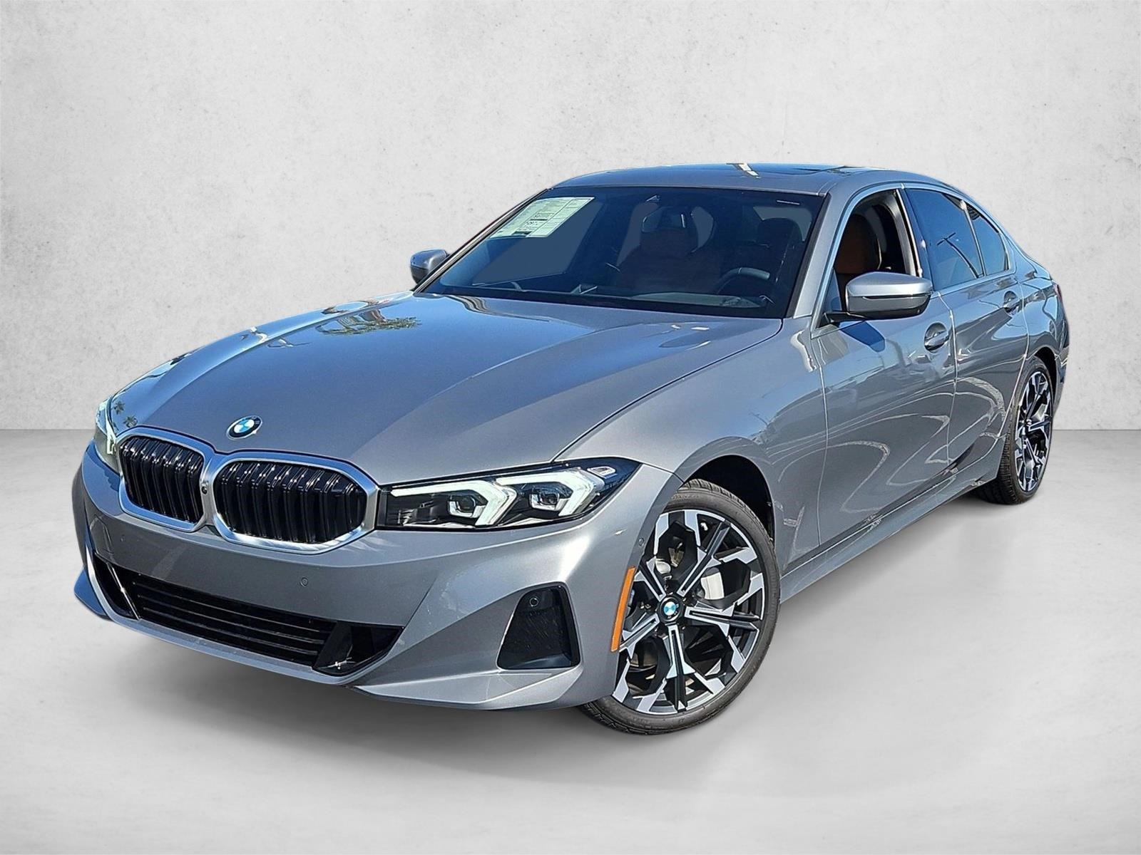  BMW 330i