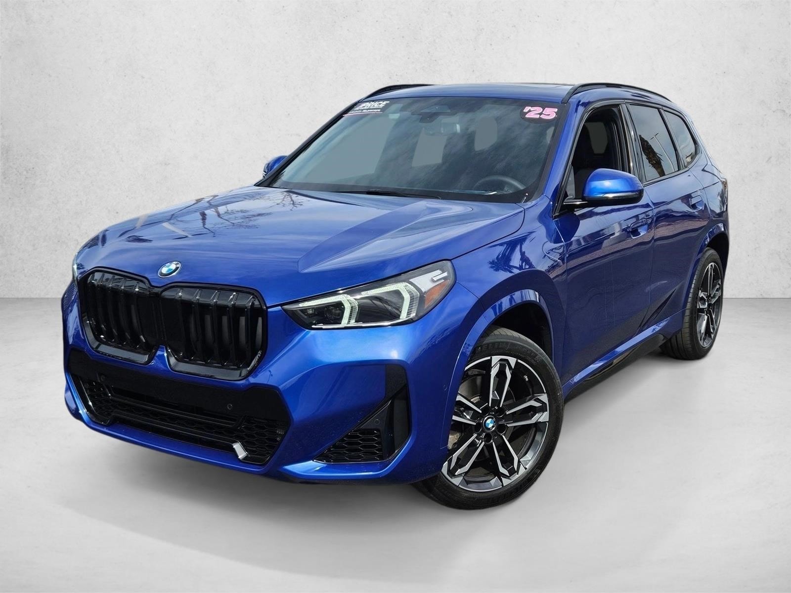 2025 BMW X1 xDrive28i's photo