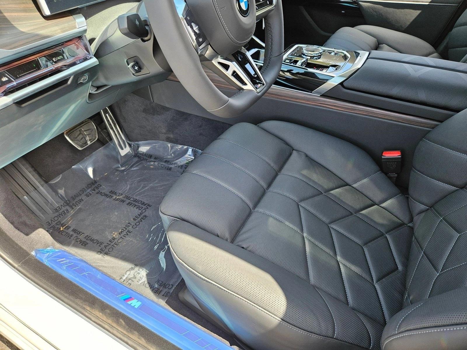 2025 Bmw 760i xDrive photo 4