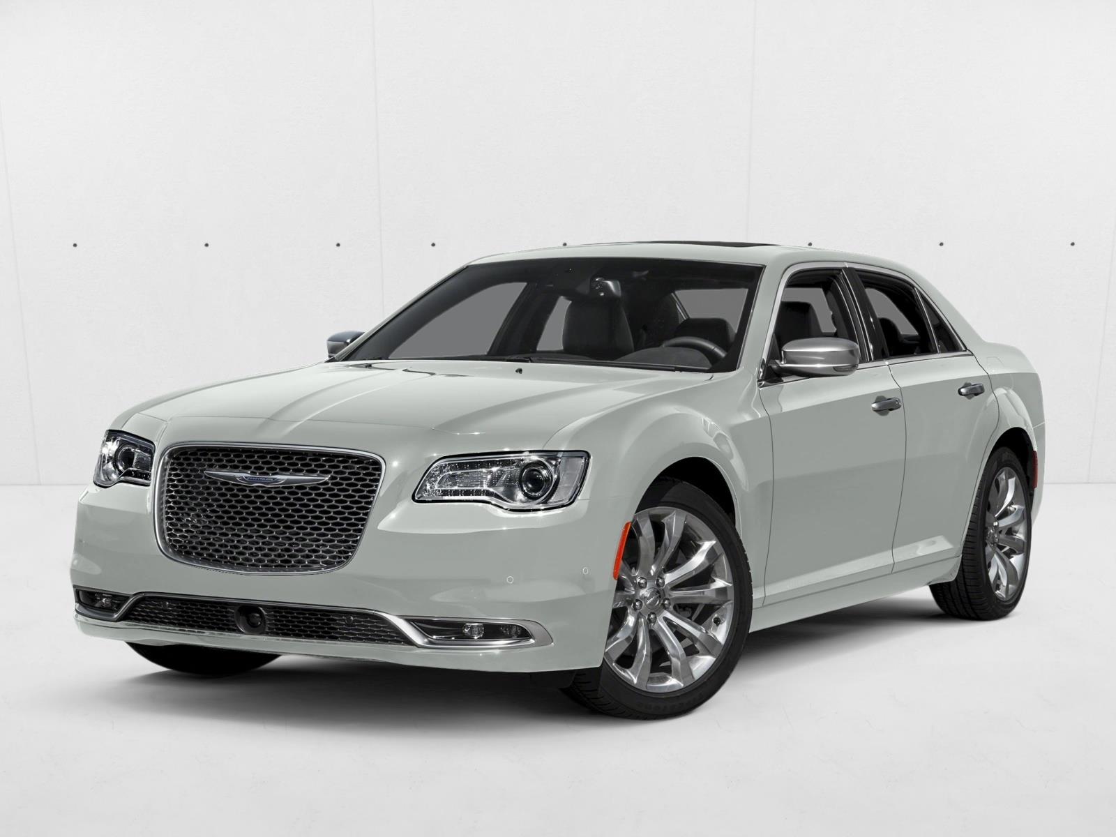 2015 Chrysler 300 C's photo