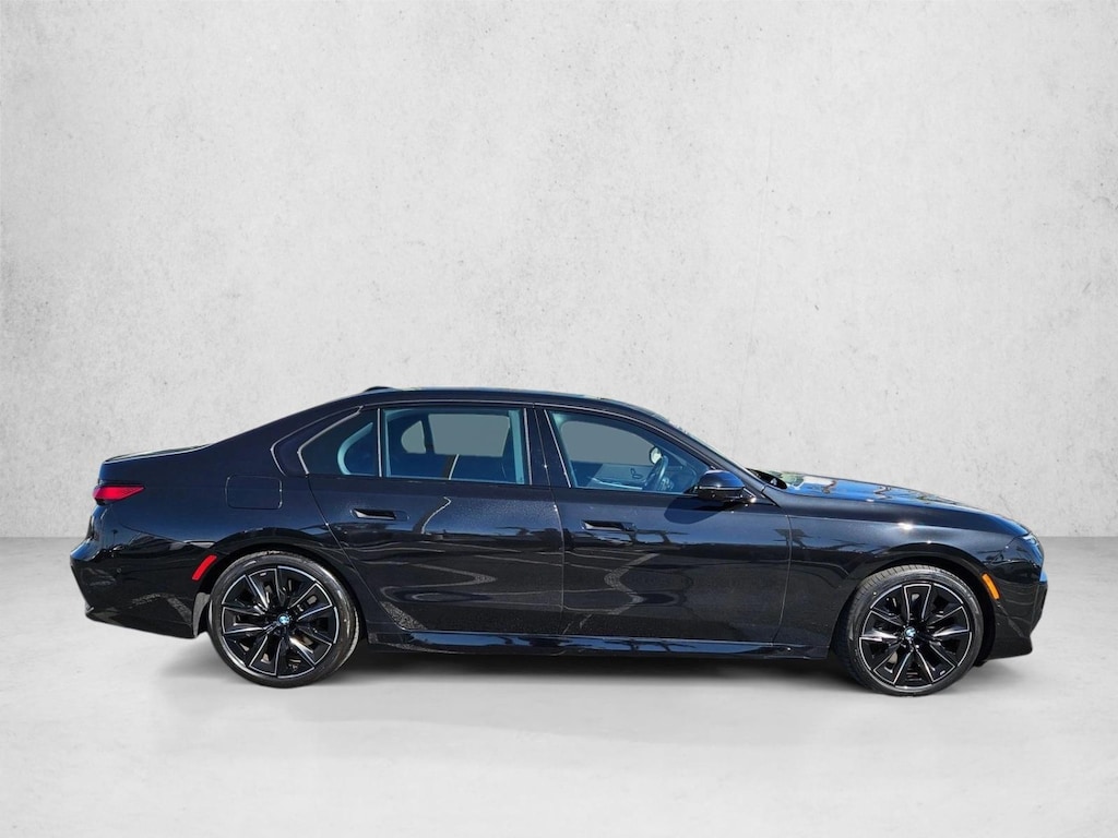 Certified 2023 BMW 740i Sedan