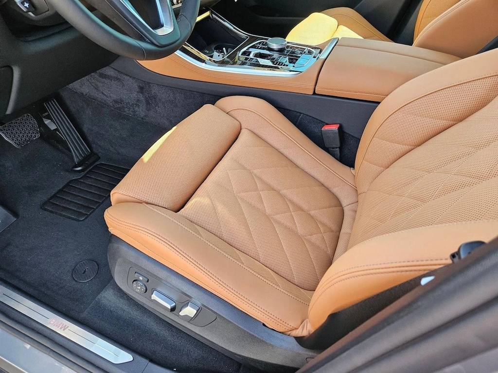 New 2026 BMW X5 PHEV xDrive50e SUV