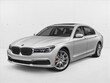  BMW 740i