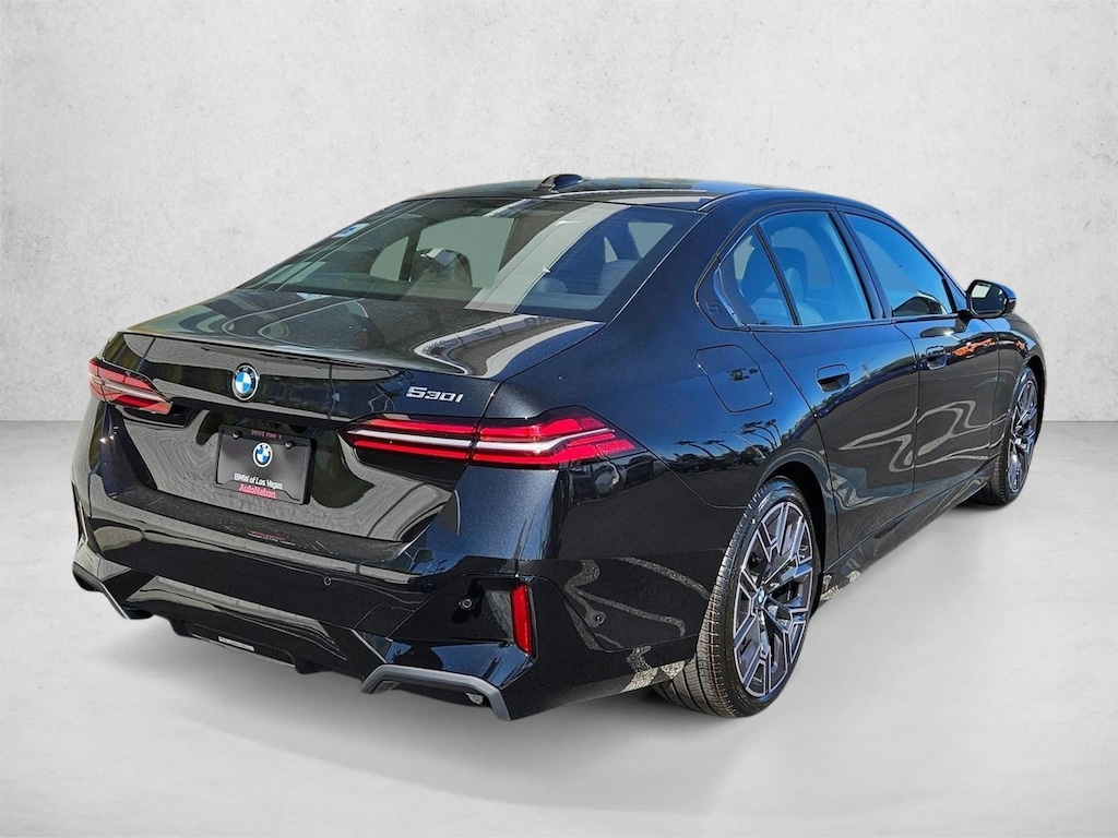 New 2026 BMW 530i Sedan