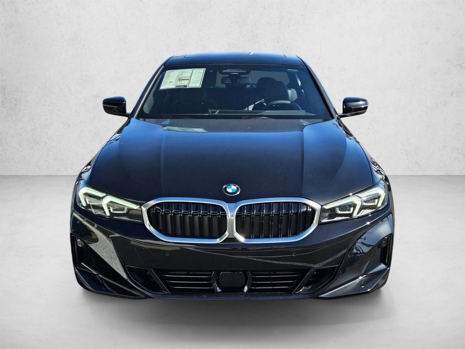 2026 BMW 3 Series 330i - Photo 6