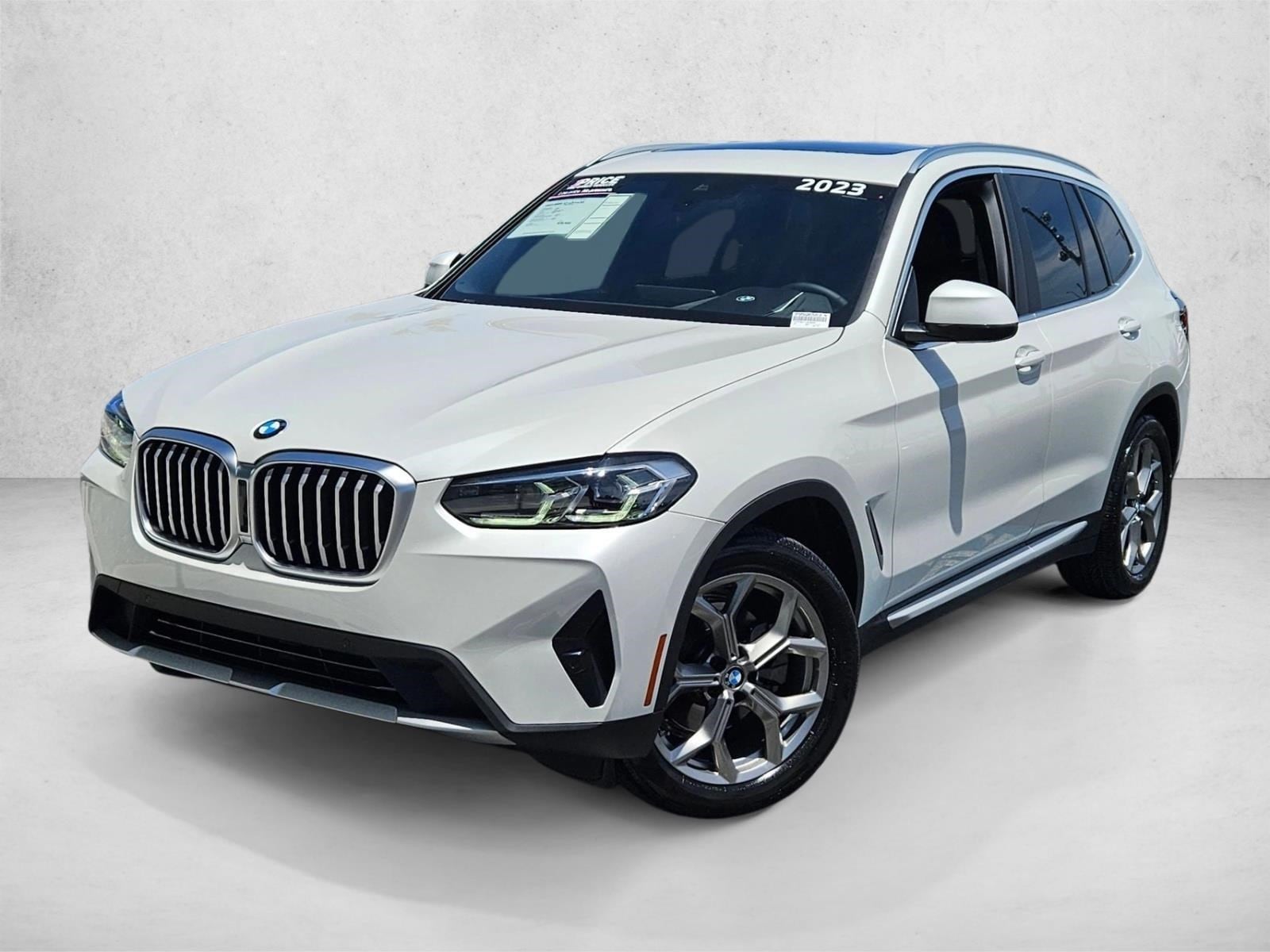 2023 BMW X3 sDrive30i's photo