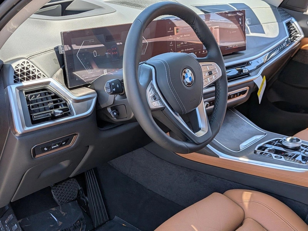 New 2026 BMW X7 xDrive40i SUV