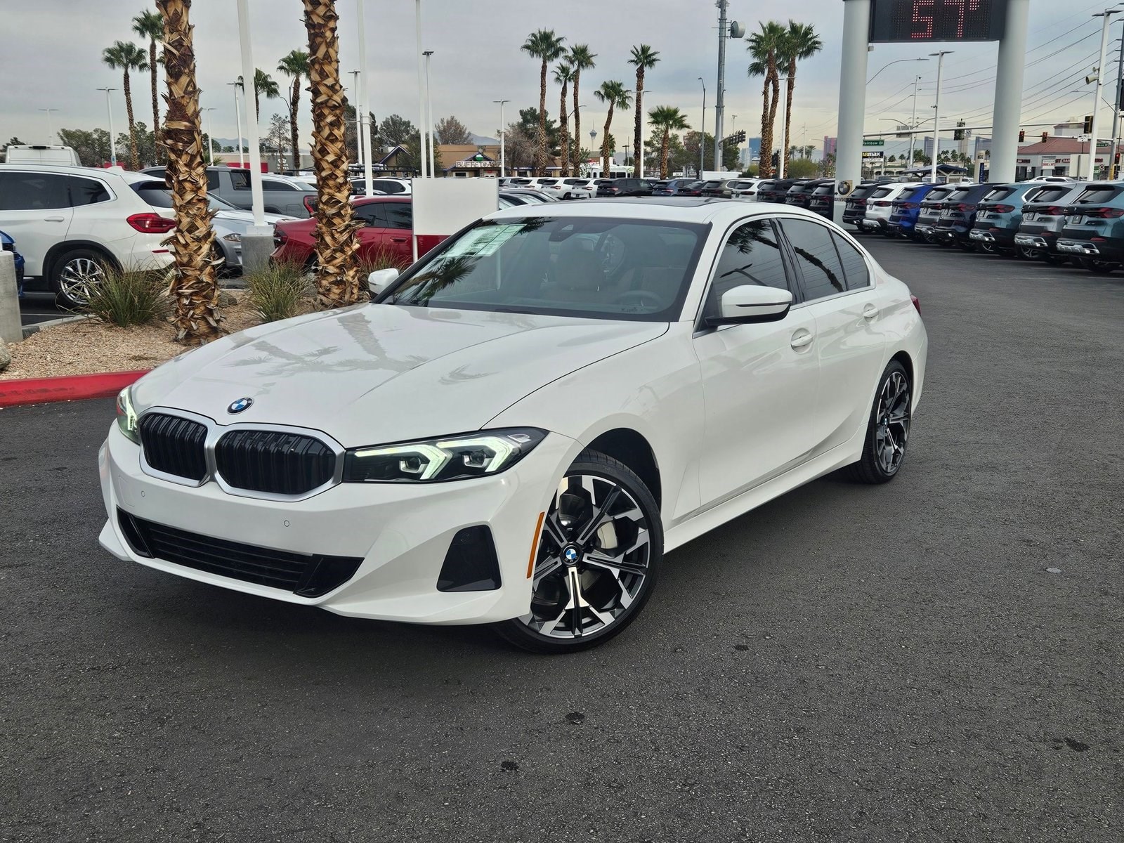 2026 BMW 3 Series 330i's photo