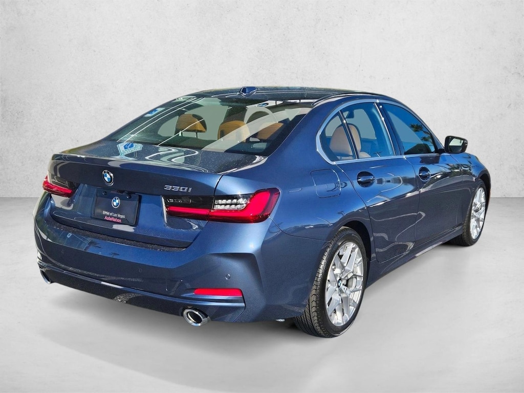 New 2026 BMW 330i NA Sedan