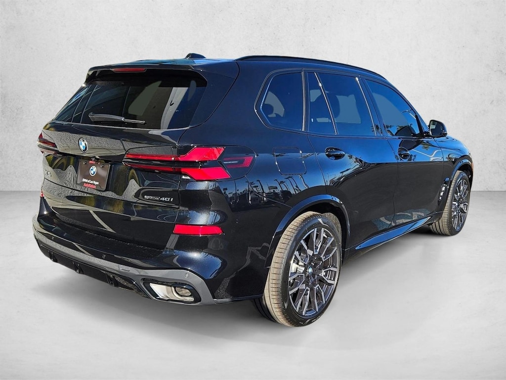 New 2026 BMW X5 sDrive40i SUV