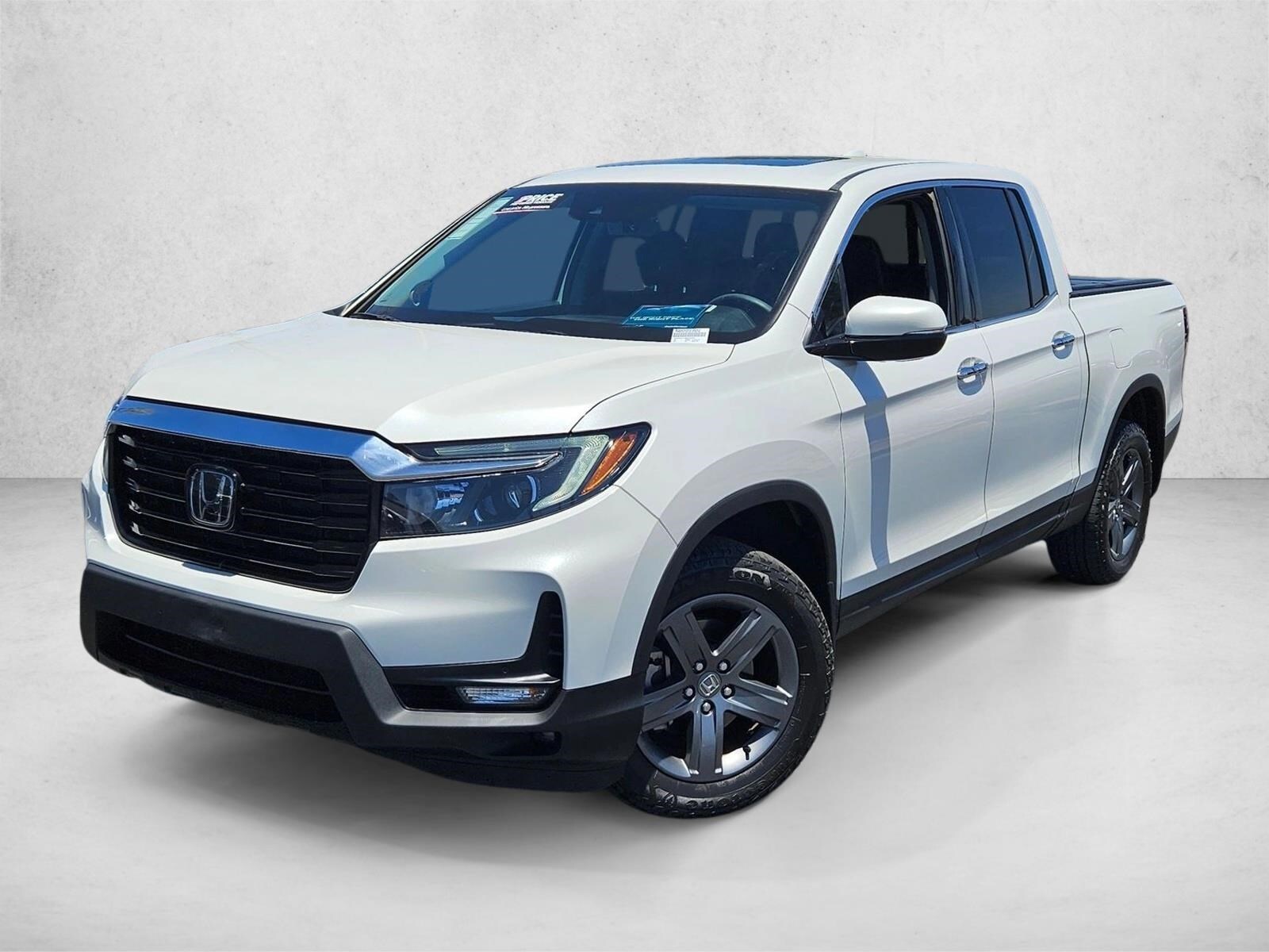 2022 Honda Ridgeline RTL-E AWD's photo
