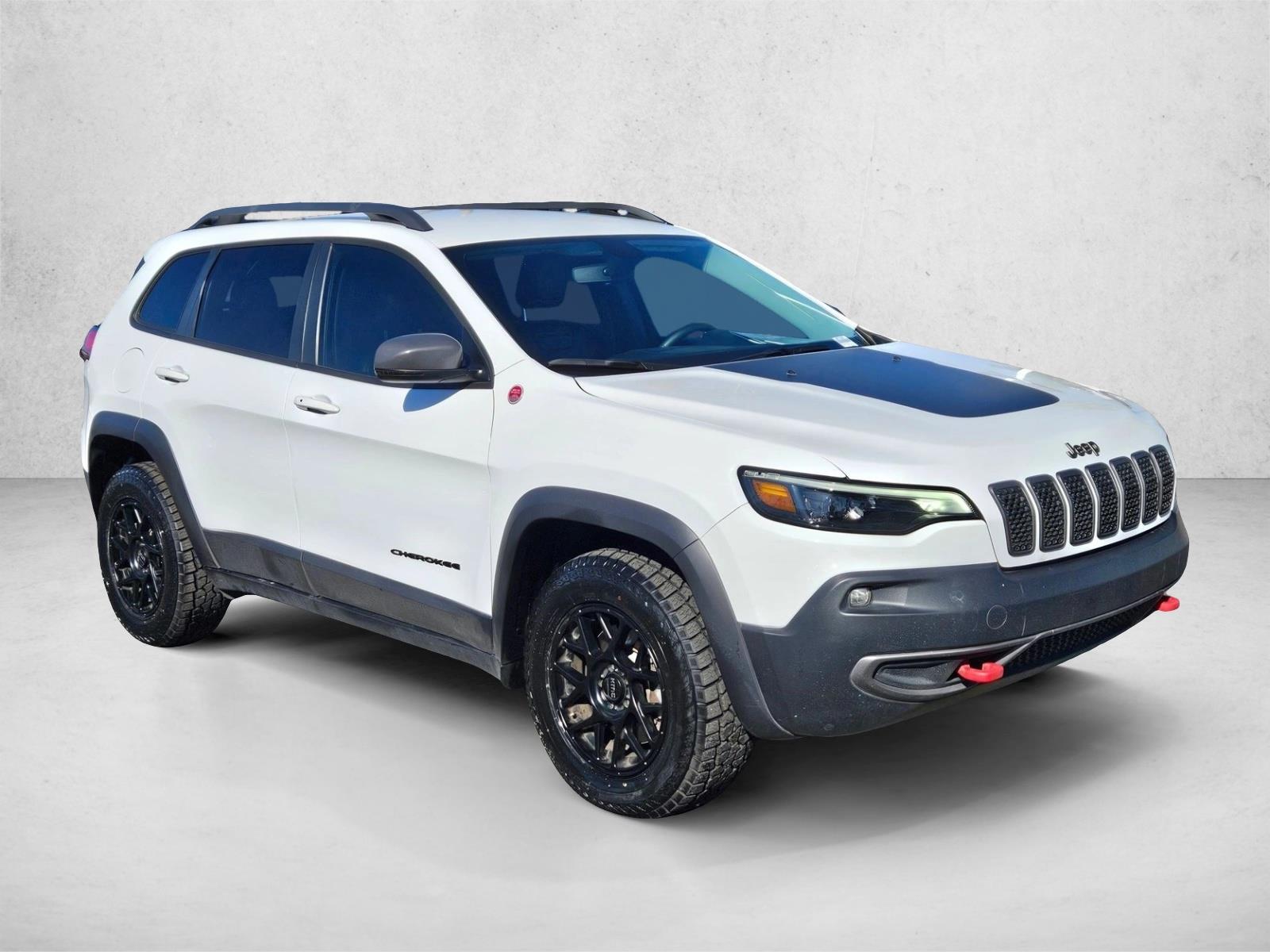 2020 Jeep Cherokee Trailhawk photo 2