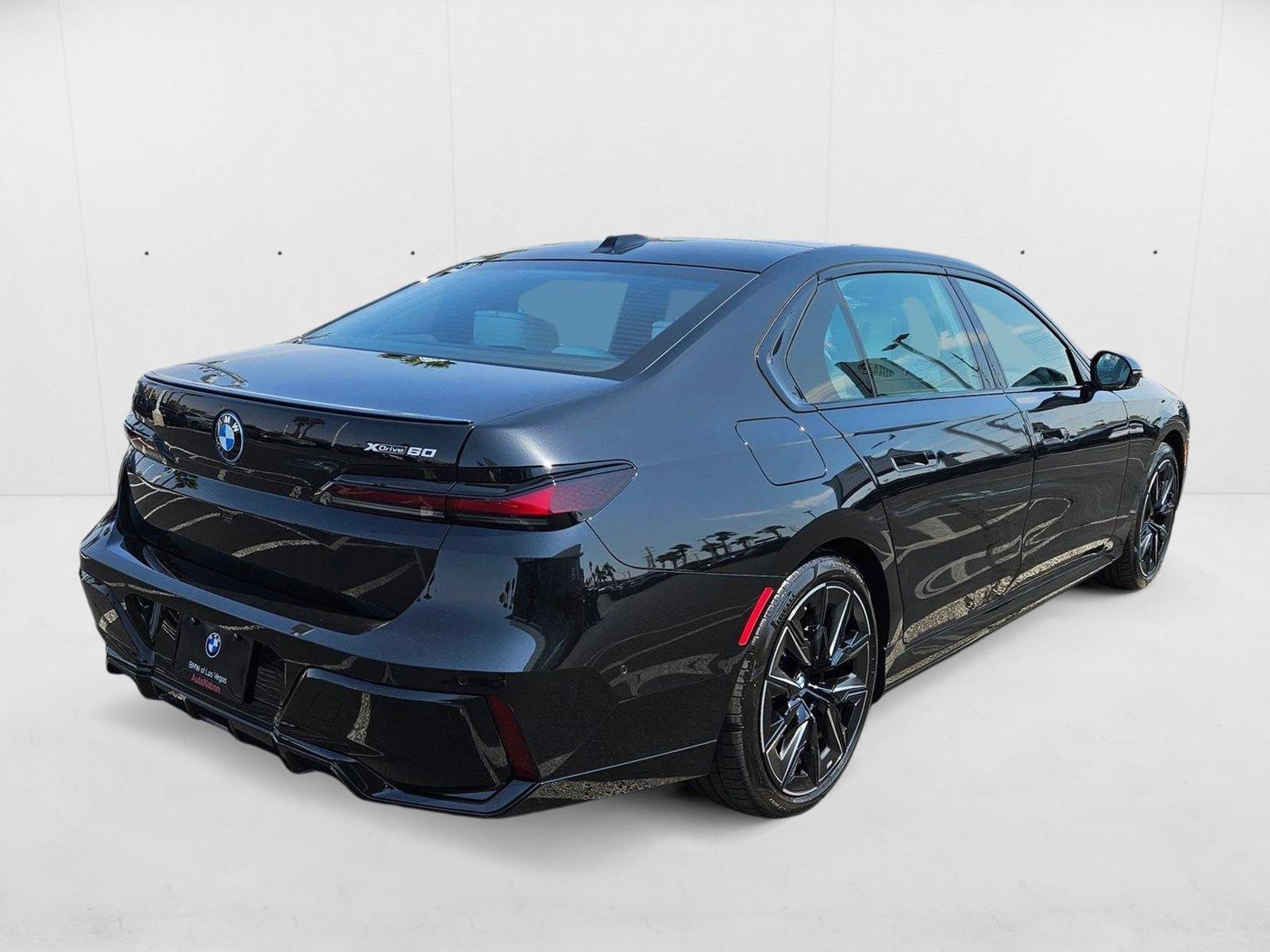 2025 Bmw i7 xDrive60 photo 2