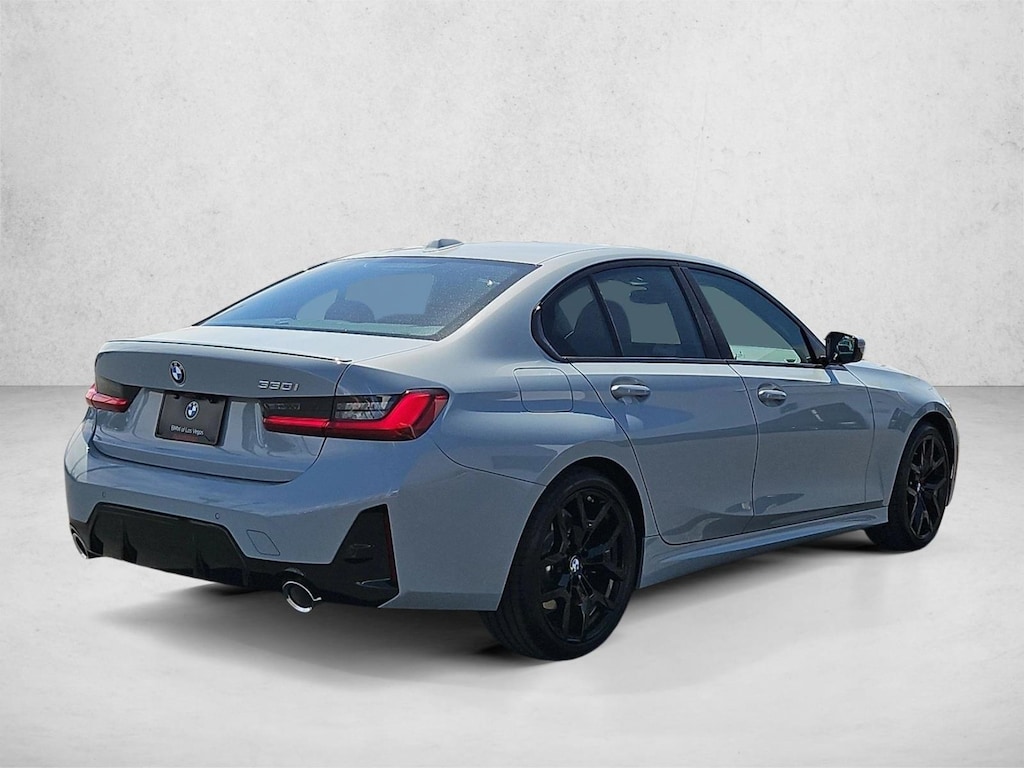 New 2026 BMW 330i Sedan