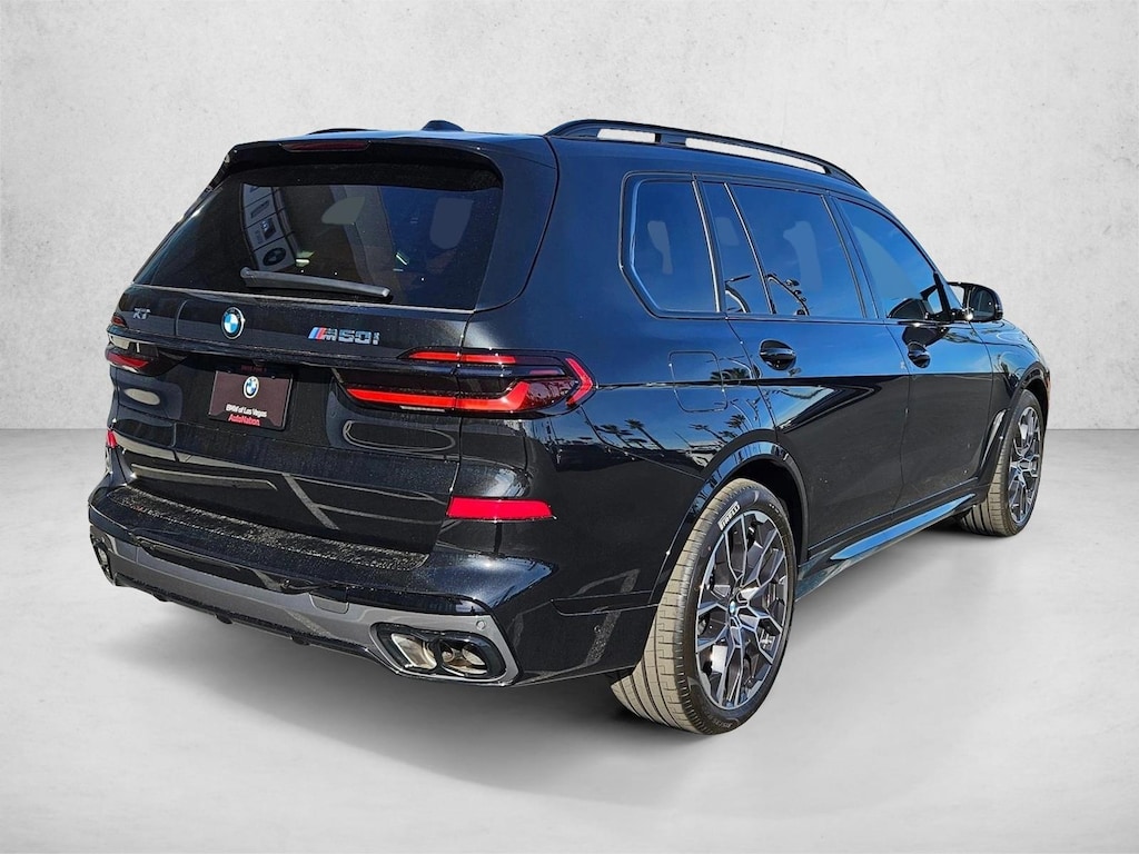 New 2026 BMW X7 M60i SUV
