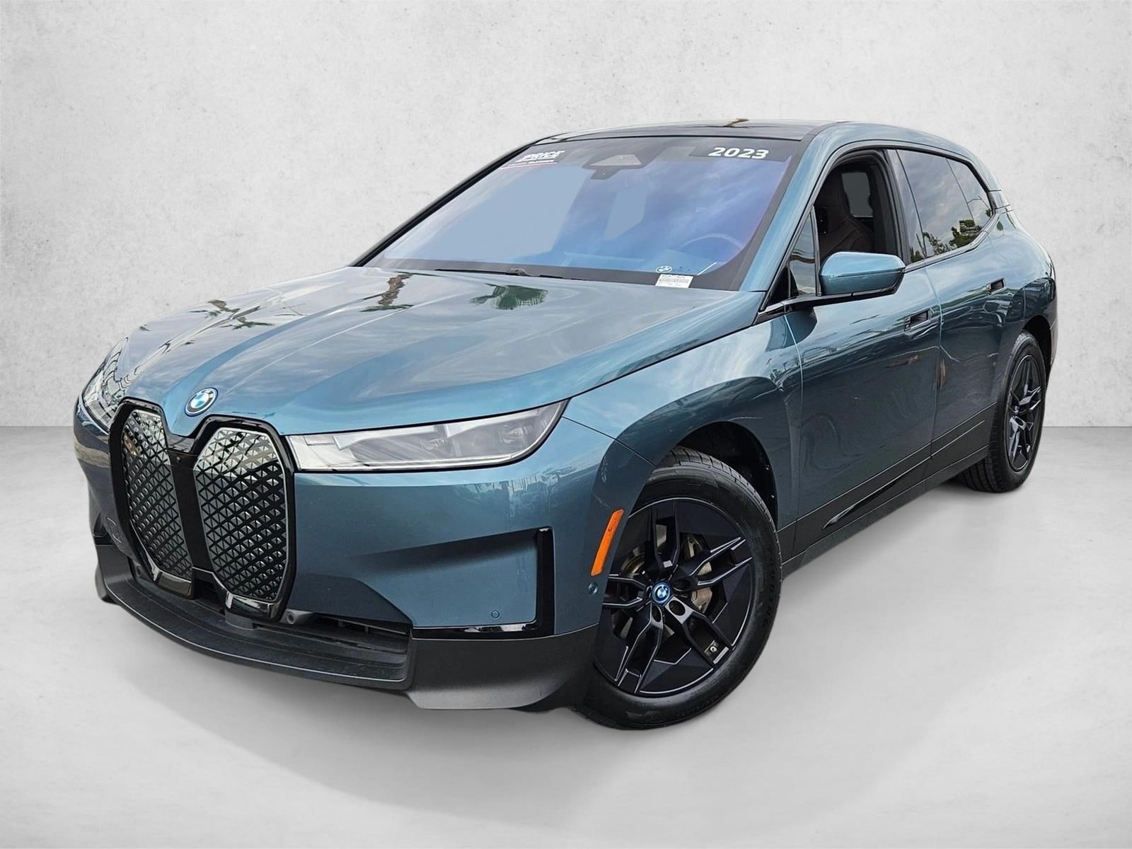 2023 BMW iX