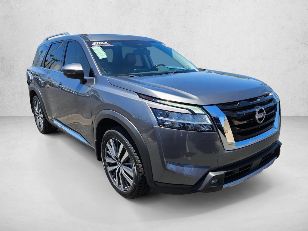 Used 2022 Nissan Pathfinder Platinum SUV