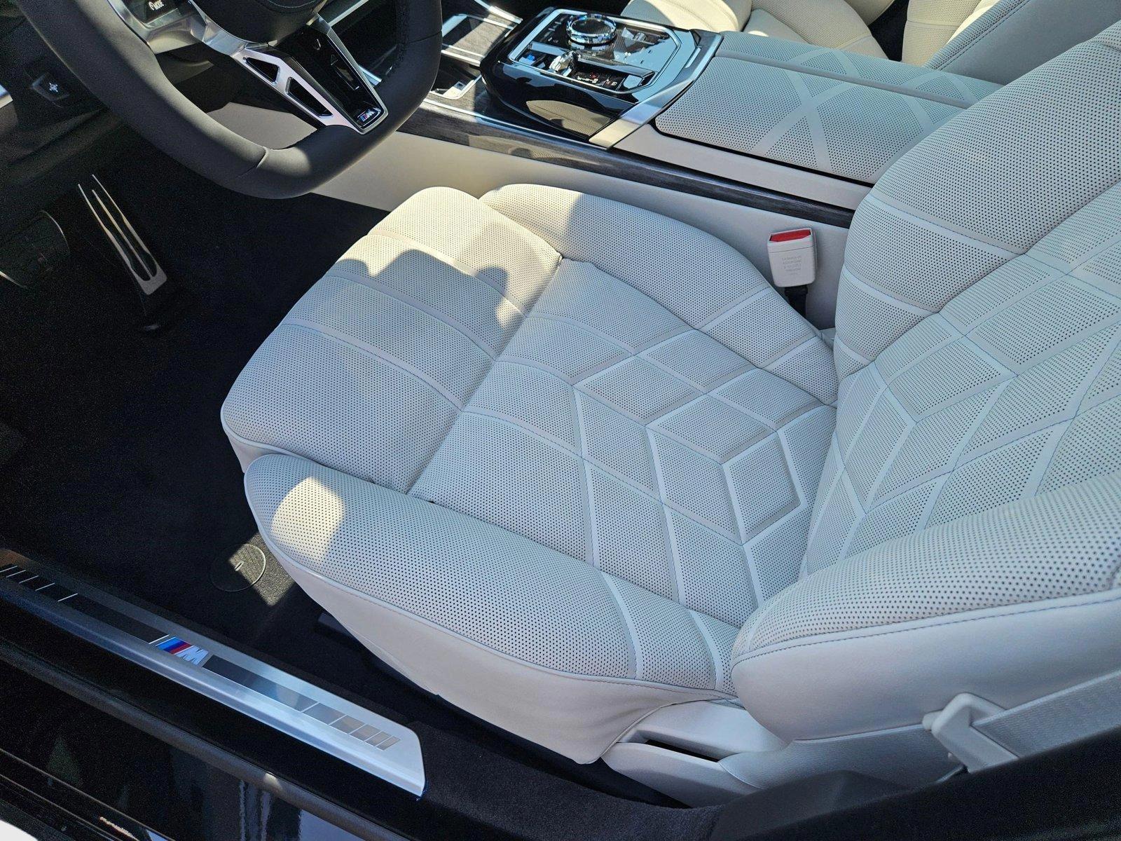 2025 Bmw i7 xDrive60 photo 4