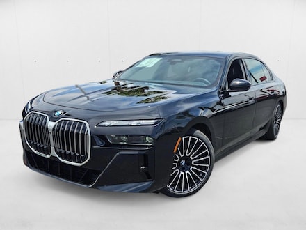 2025 BMW 760i xDrive Sedan