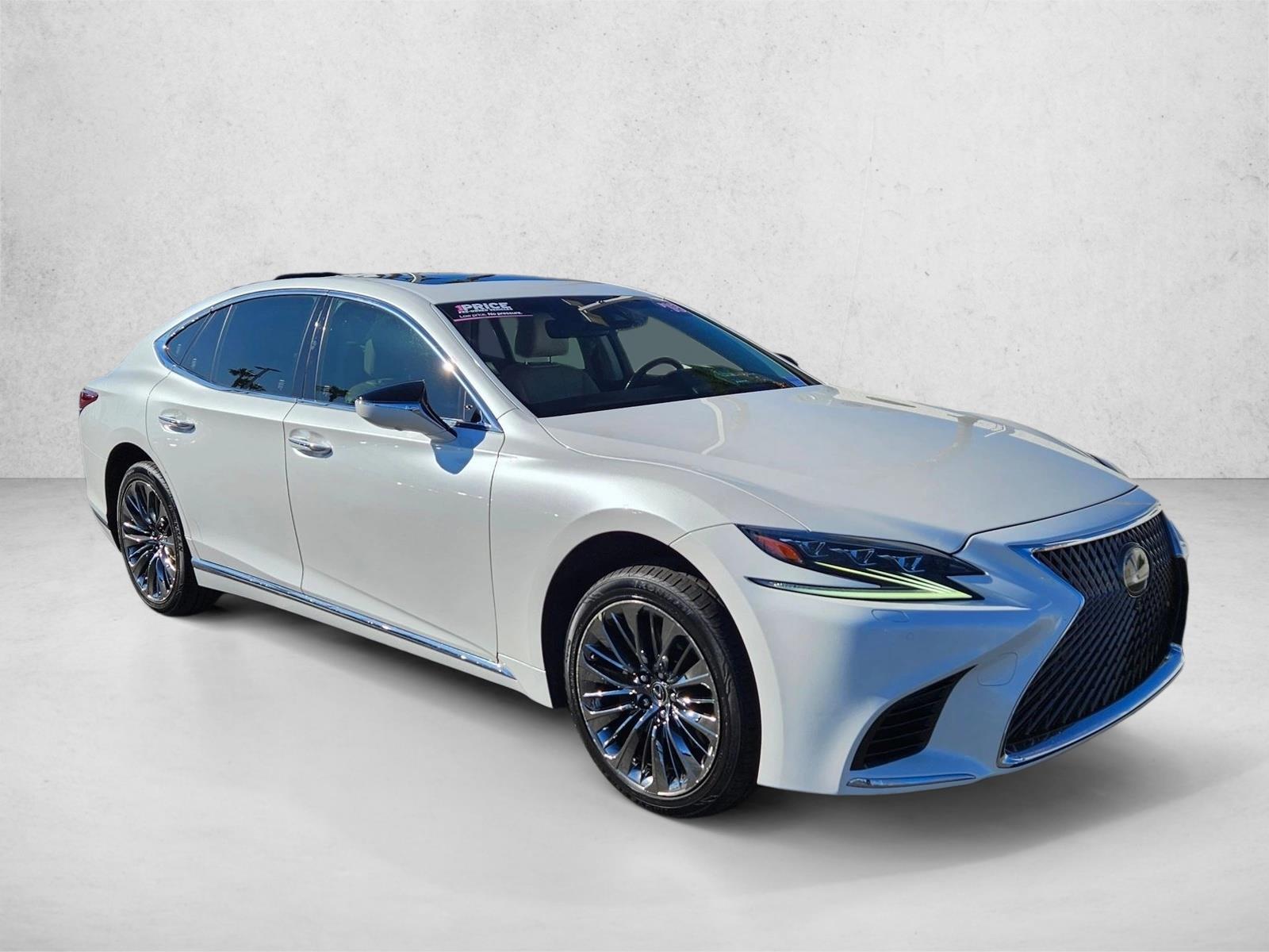 2018 Lexus LS 500 photo 3