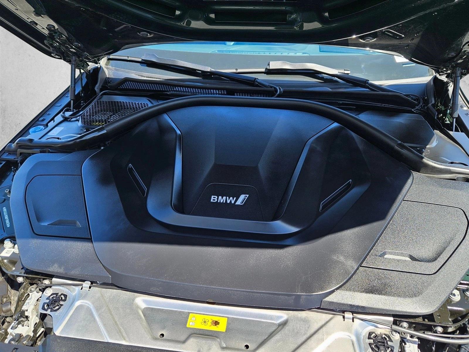 2023 BMW i4 35 - Photo 24