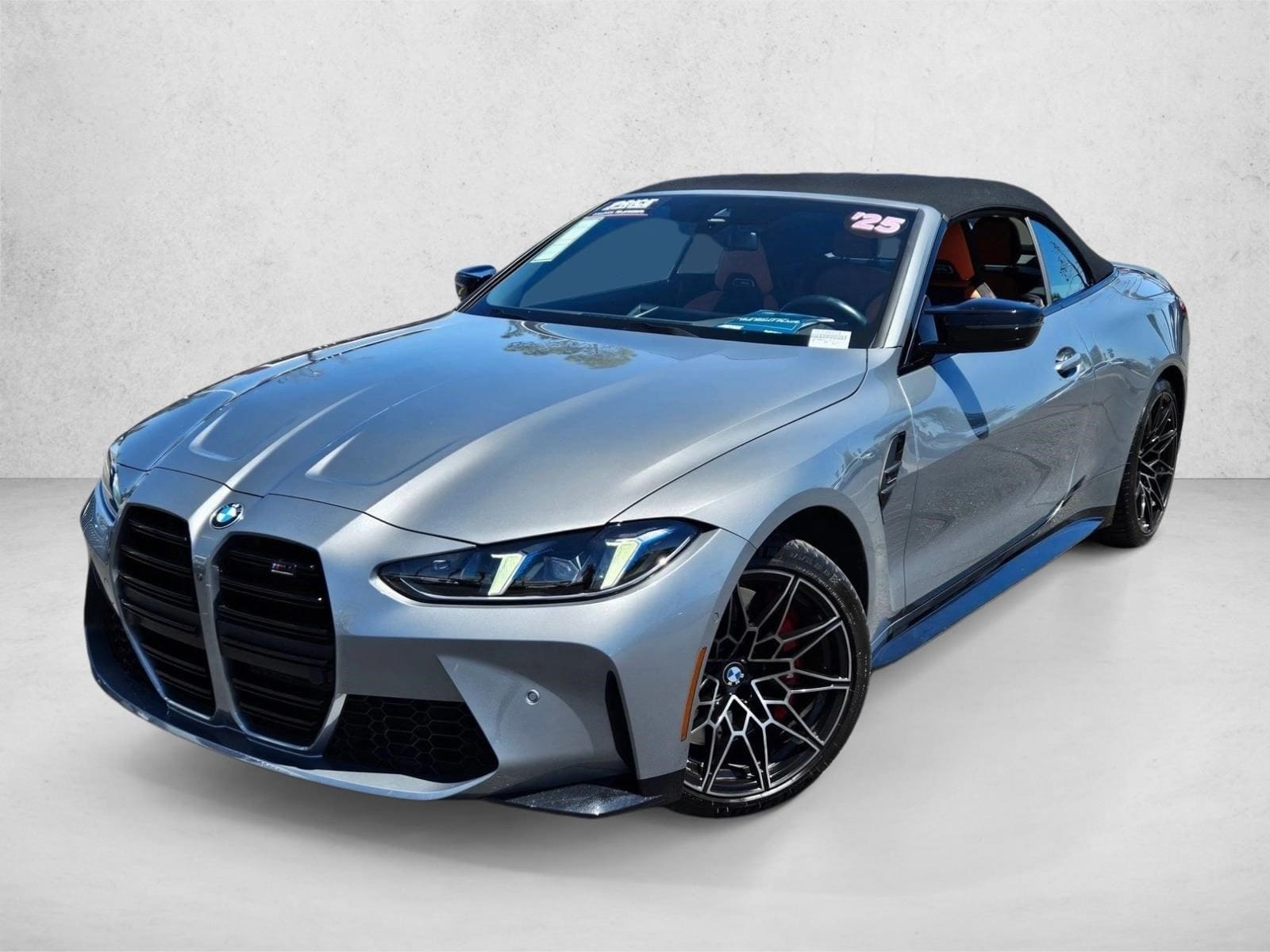 2025 BMW M4 Competition Convertible xDrive's photo