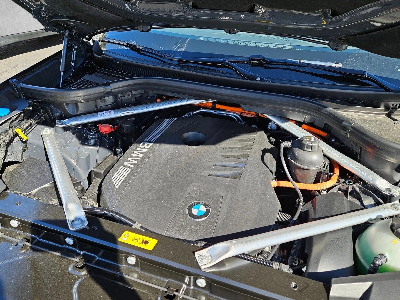 2026 BMW X5 50e - Photo 16