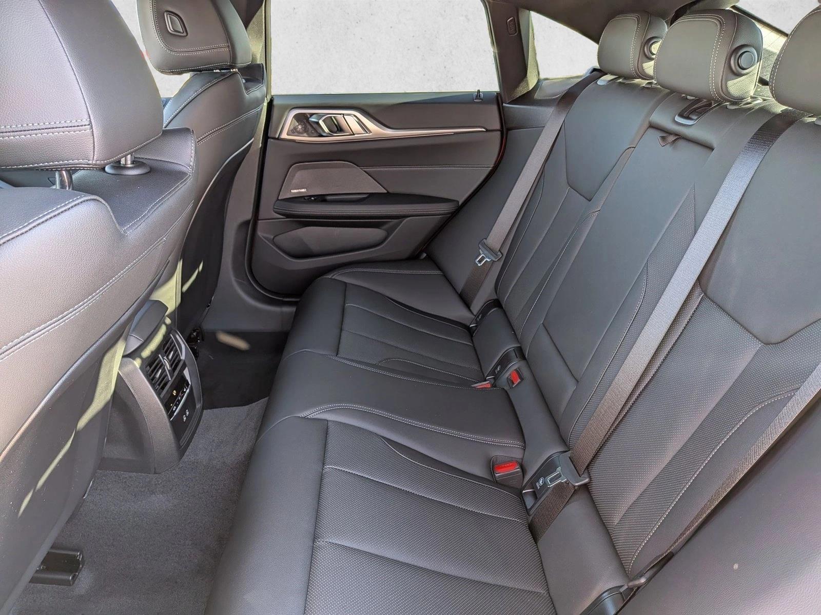 2026 BMW 4 Series 430i - Photo 16