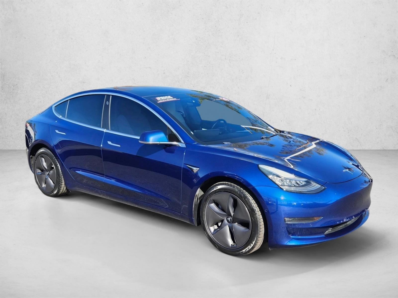 2020 Tesla Model 3 Long Range photo 3