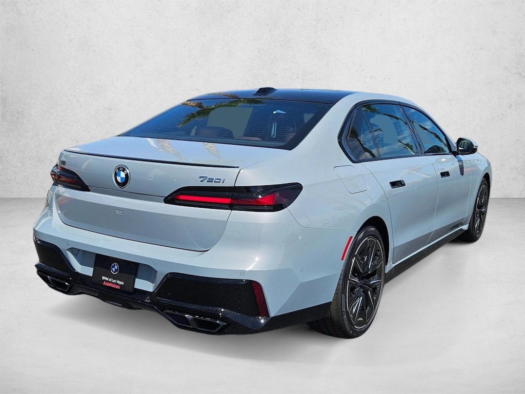 New 2026 BMW 760i xDrive Sedan