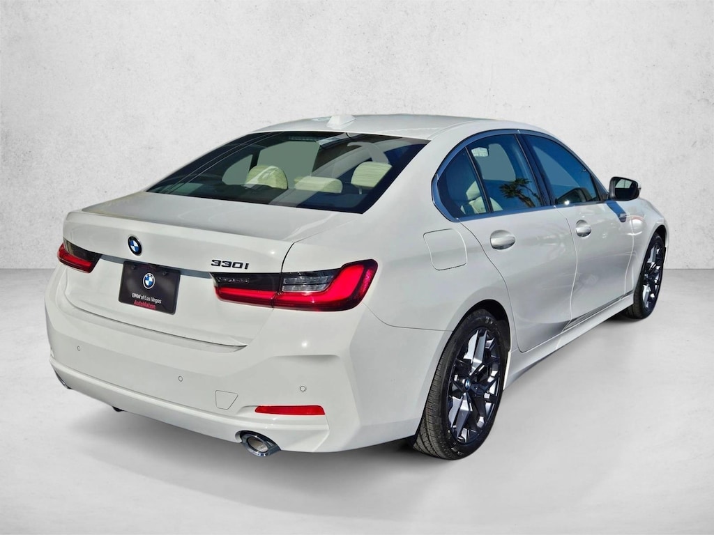 New 2026 BMW 330i NA Sedan
