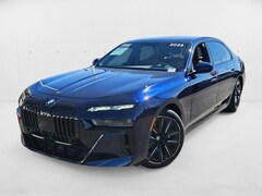 2023 BMW 760i xDrive Sedan