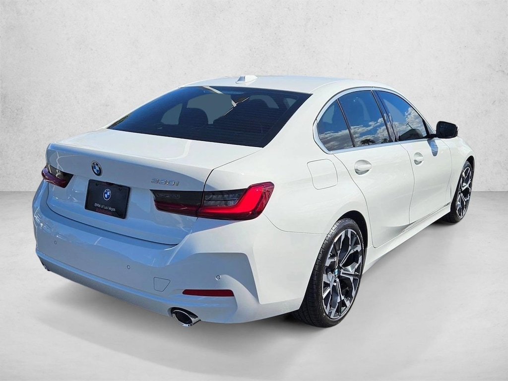 New 2026 BMW 330i Sedan