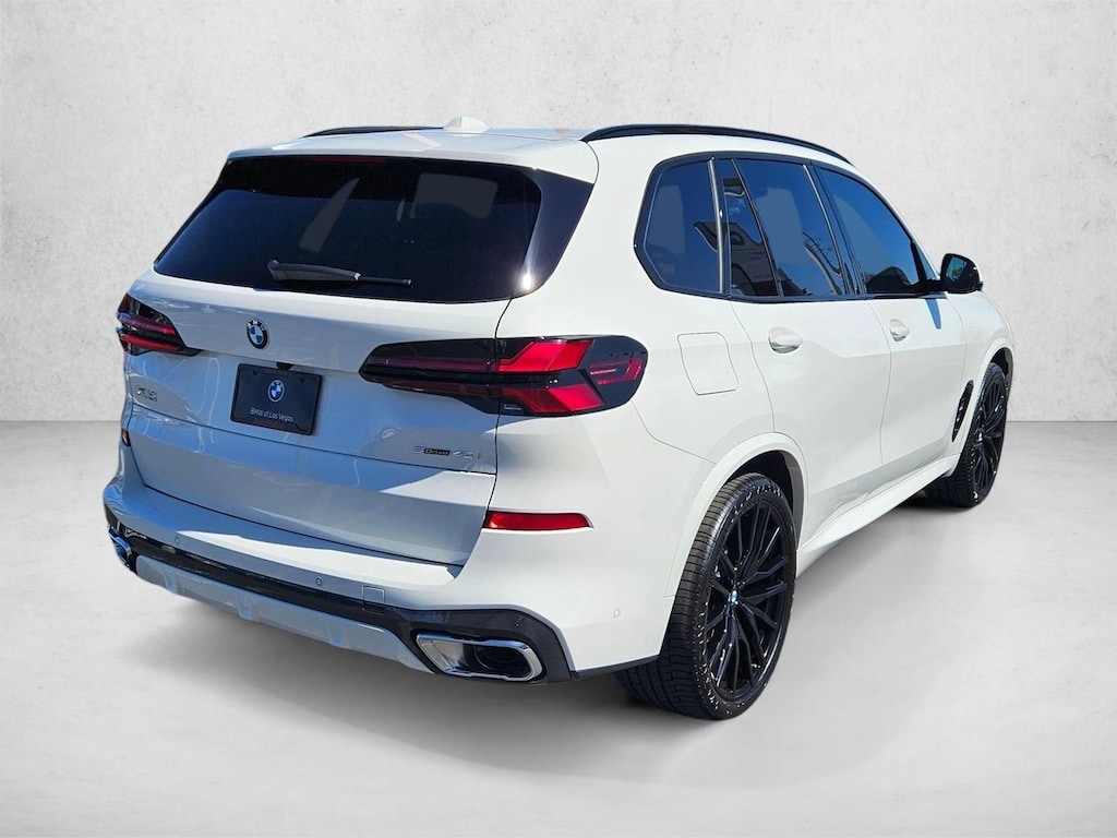 New 2026 BMW X5 sDrive40i SUV