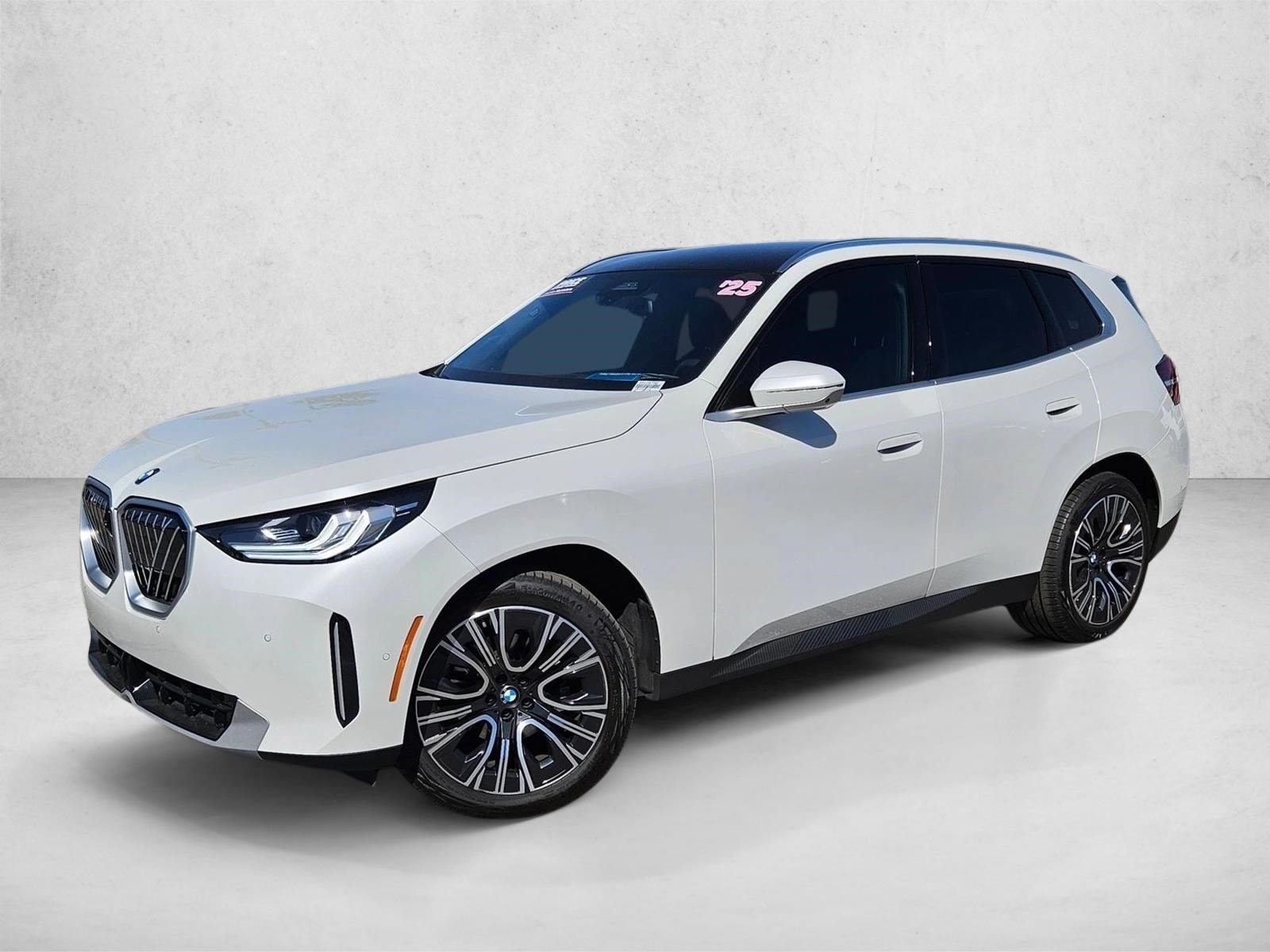 2025 BMW X3 30 XDRIVE's photo