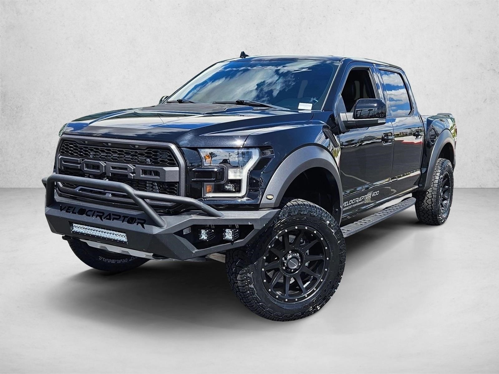 2020 Ford F-150 Raptor 4x4 SuperCrew 5-1/2 Box's photo