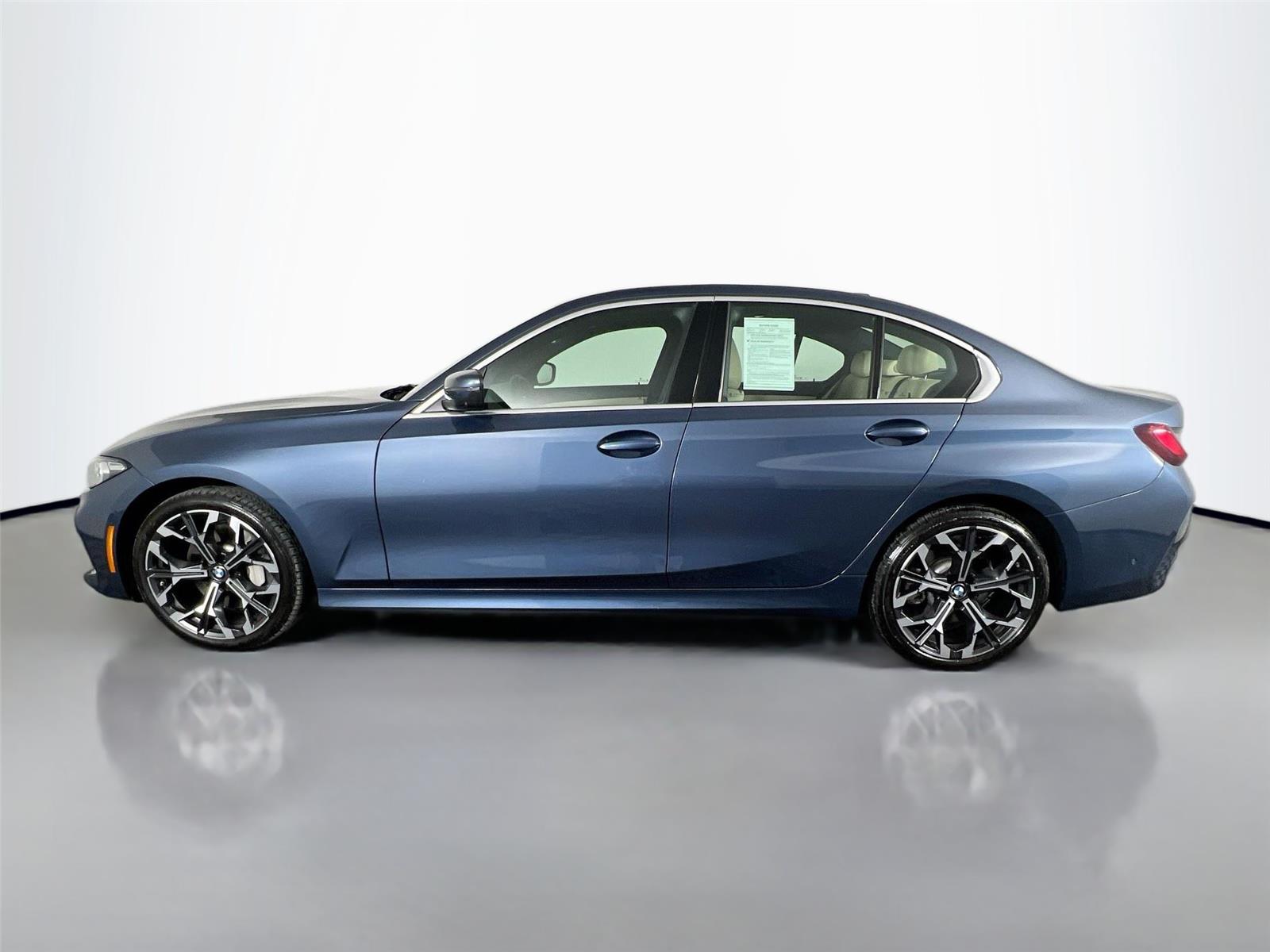 2025 Bmw 330i xDrive photo 3