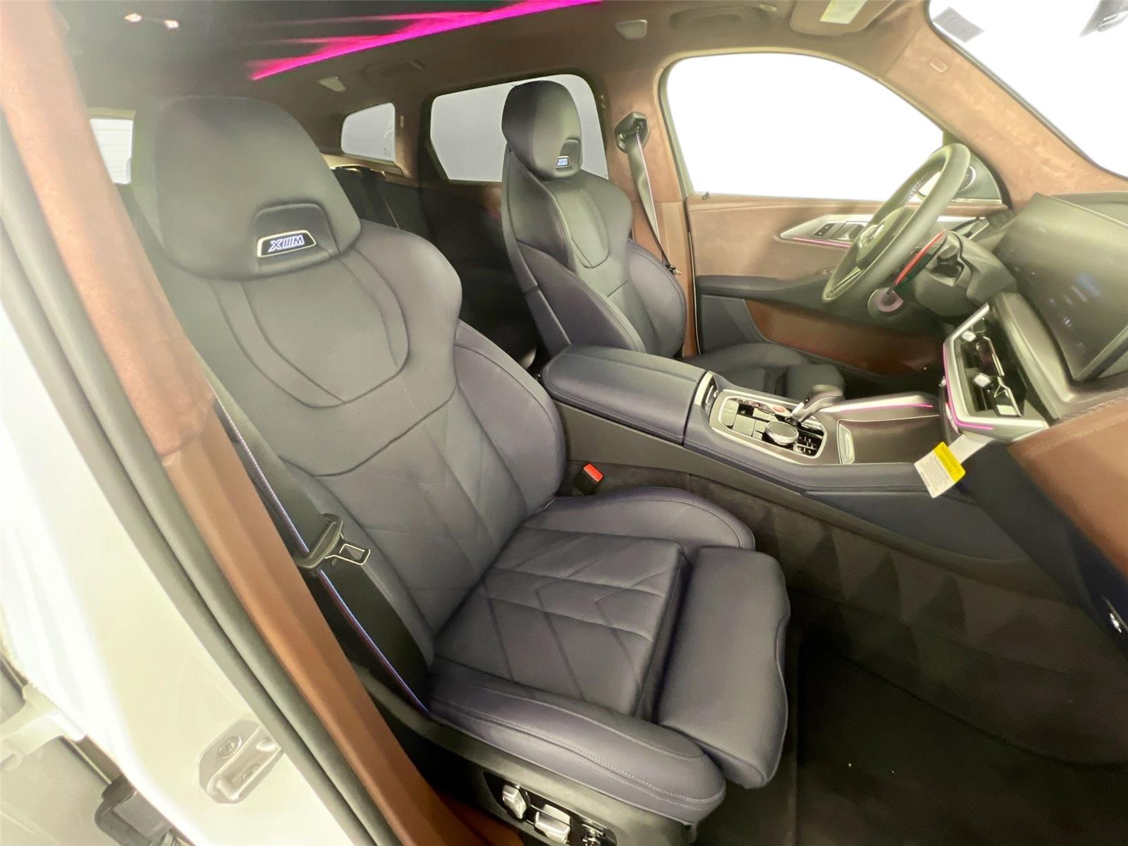 2026 BMW XM Base - Photo 28