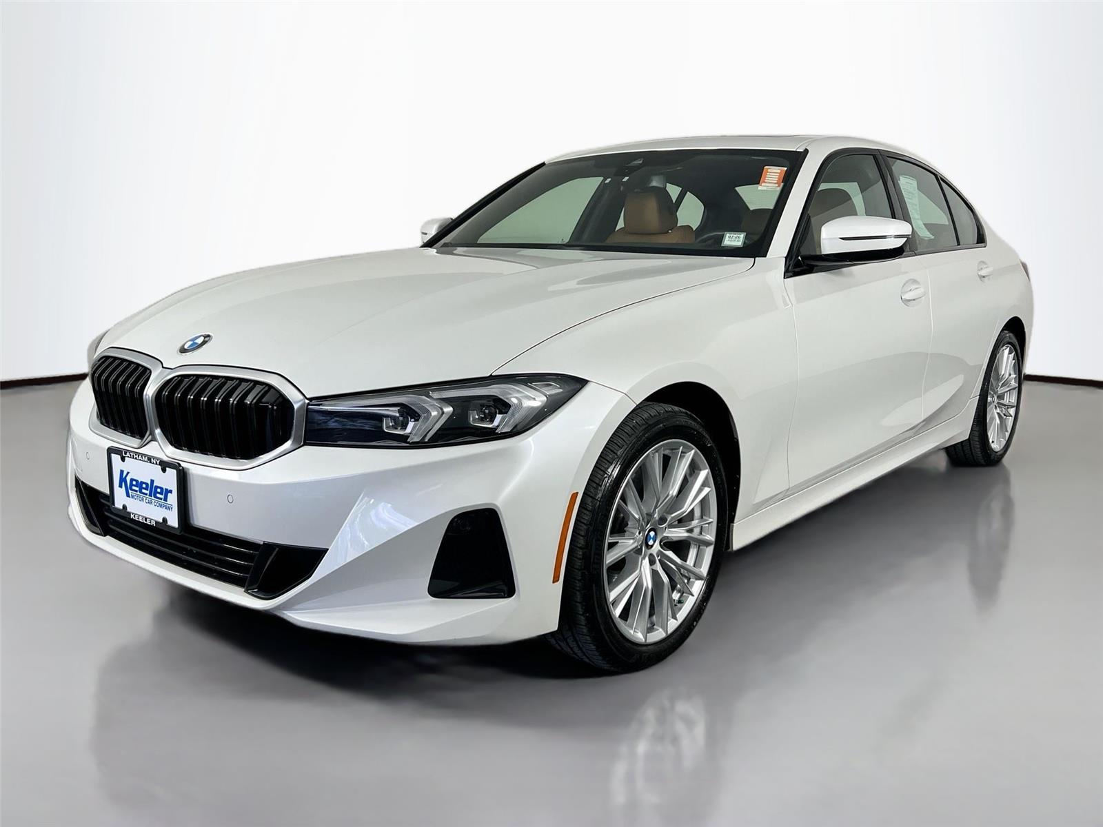 2023 Bmw 330i xDrive photo 2