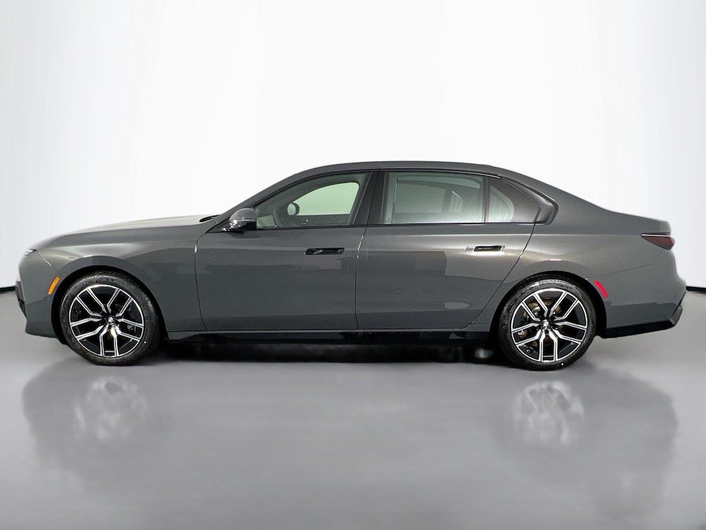 Used 2026 BMW 760i xDrive Sedan