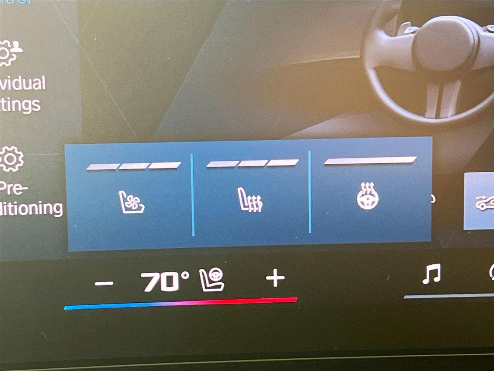 2026 BMW XM Base - Photo 21