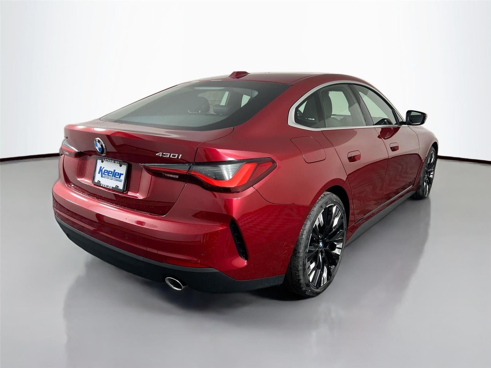 2026 BMW 4 Series 430i - Photo 6
