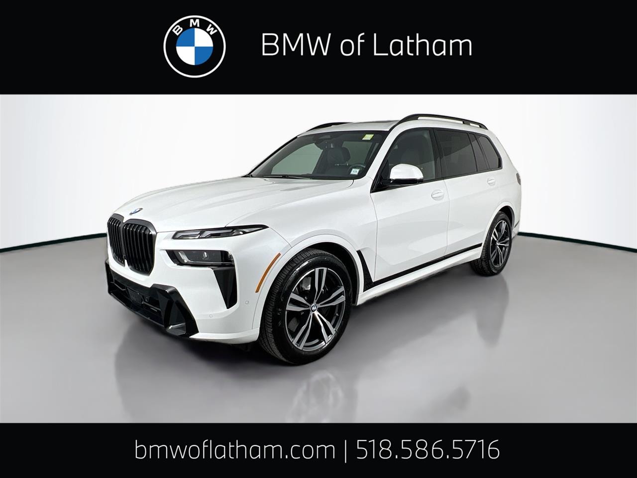 2025 BMW X7 40i's photo