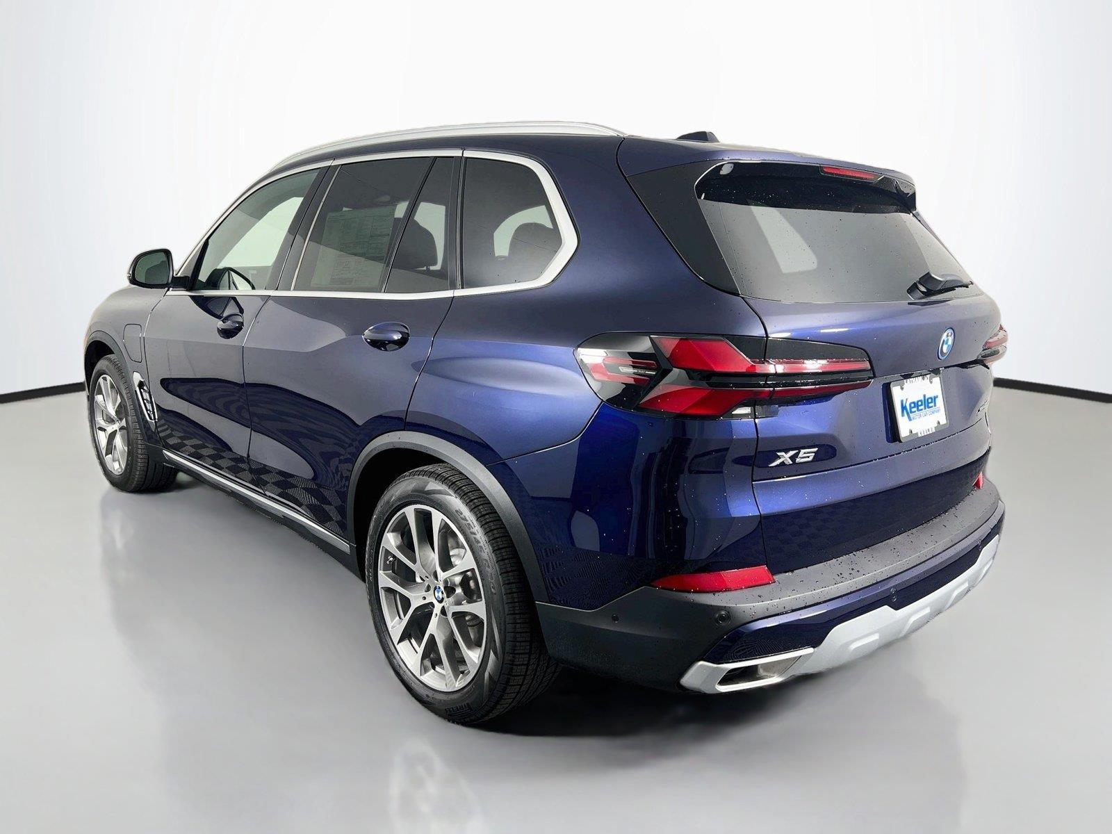 New 2026 BMW X5 PHEV xDrive50e SUV