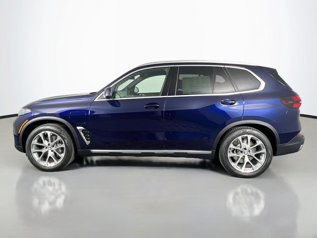 New 2026 BMW X5 PHEV xDrive50e SUV