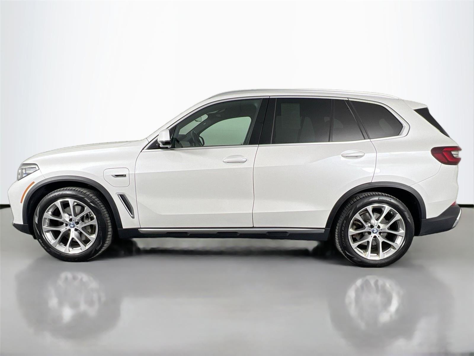 2023 Bmw X5 xDrive45e photo 3