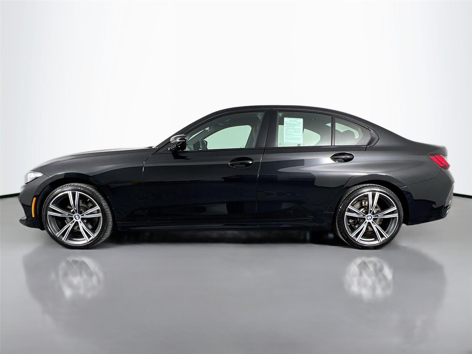 2023 Bmw 330i xDrive Sedan photo 3